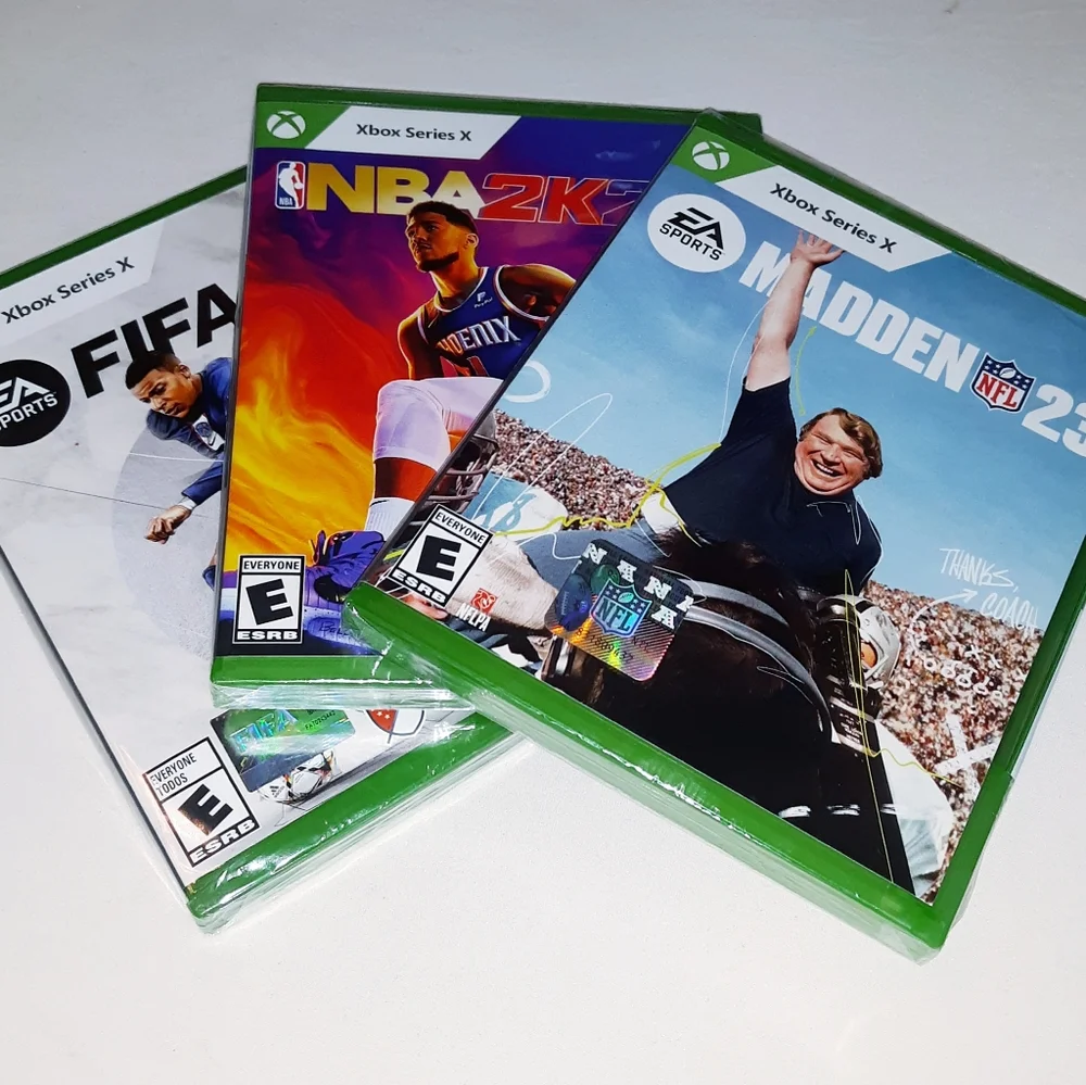 Xbox Series X 3 Game Ultimate 23 Bundle Madden/Fifa/NBA - Picture 1 of 4